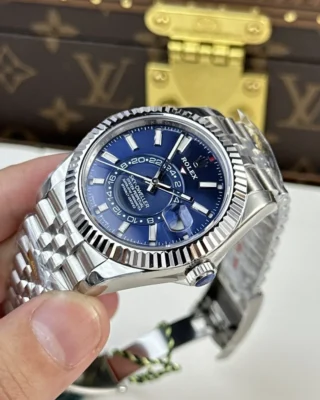 Replica Rolex Sky-Dweller Blue Dial Jubilee Bracelet