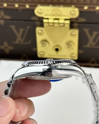 Replica Rolex Sky-Dweller Blue Dial Jubilee Bracelet