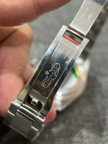 Replica Rolex Sky-Dweller Blue Dial Oyster Bracelet