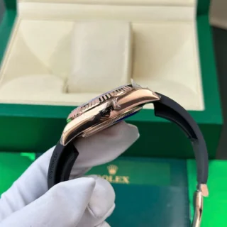 Replica Rolex Sky Dweller Chocolate Dial Rose Gold Case Oysterflex Bracelet