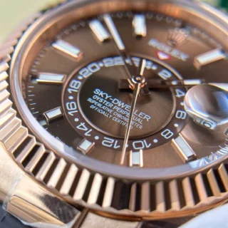 Replica Rolex Sky Dweller Chocolate Dial Rose Gold Case Oysterflex Bracelet