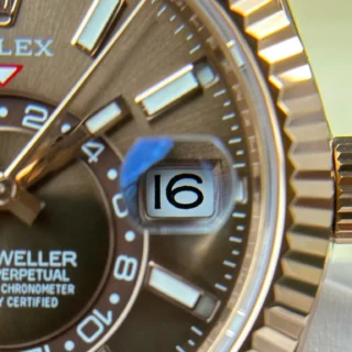 Replica Rolex Sky Dweller Chocolate Dial Rose Gold Case Oysterflex Bracelet