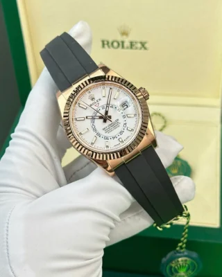 Replica Rolex Sky Dweller White Dial Fluted Bezel Oysterflex Bracelet