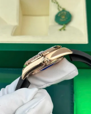 Replica Rolex Sky Dweller White Dial Fluted Bezel Oysterflex Bracelet