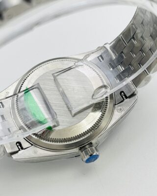 Replica Rolex Datejust Palm Motif Dial 126234-0047 Design Element