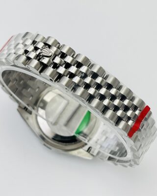 Replica Rolex Datejust Palm Motif Dial 126234-0047 Profile Shot