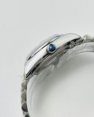 Replica Rolex Datejust Palm Motif Dial 126234-0047 Feature Highlight