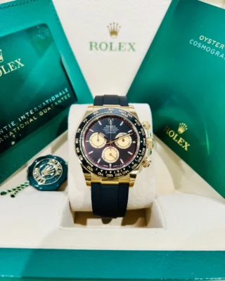 Rolex Cosmograph Daytona 40mm 18K Yellow Gold Black Dial Oysterflex 126518LN