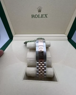 Superclone Rolex Datejust Chocolate Dial 126231 Jubilee Design Element