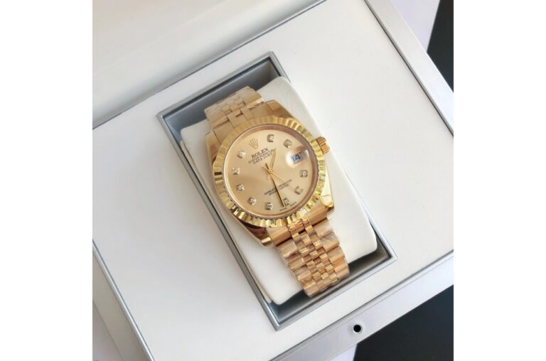 Replica Rolex Datejust RG/RG Jub Gold/Dial Angle Detail