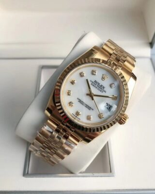 Replica Rolex Datejust RG/RG Jub White/Dial Close-Up Focus