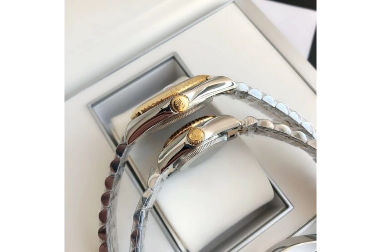 Replica Rolex Datejust RG/SS Jub Black/Dia Alternate Angle