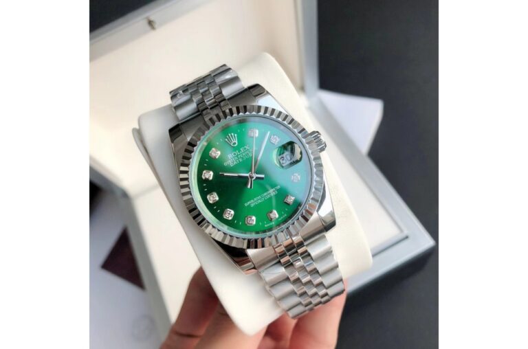 Replica Rolex Datejust SS/SS Jub Green/Dia Perspective View