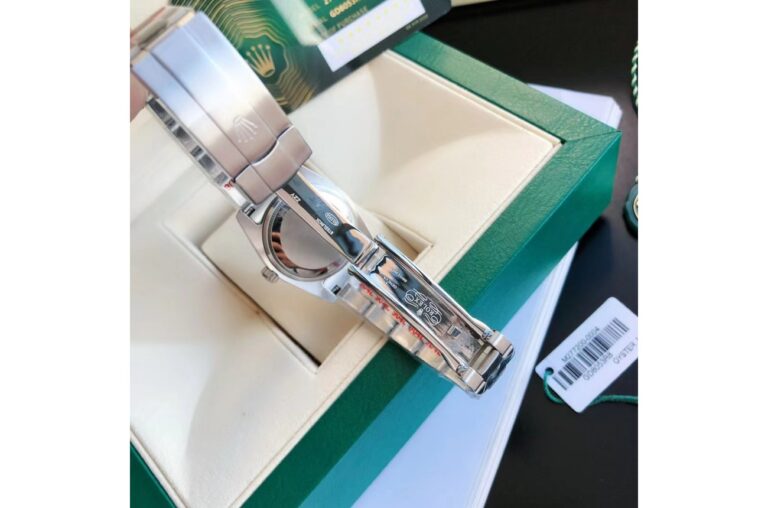Replica Rolex Oyster Perpetual SS/SS Sliver/Stk Angle Detail