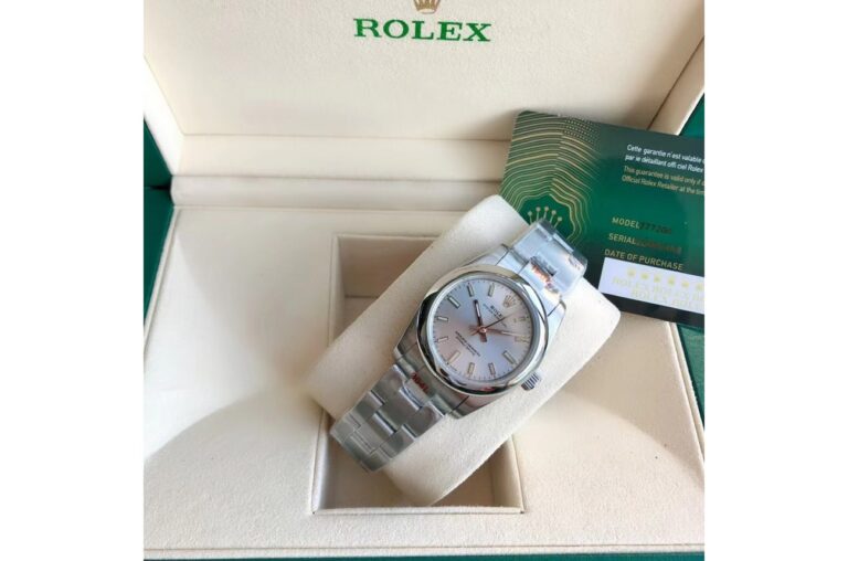Replica Rolex Oyster Perpetual SS/SS Sliver/Stk Design Element