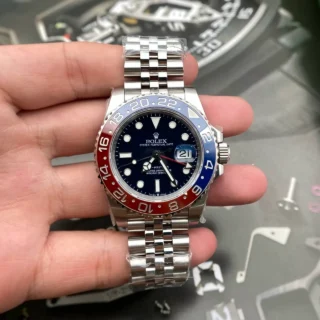 Replica Rolex GMT MAster II Pepsi Black Dial Blue Red Bezel