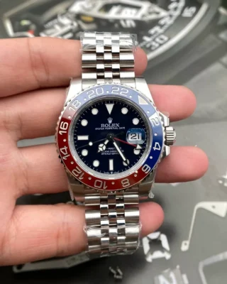 Replica Rolex GMT MAster II Pepsi Black Dial Blue Red Bezel