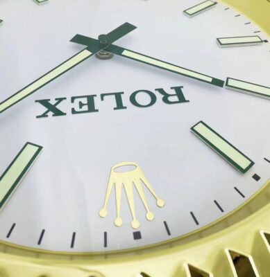 Replica ROLEX WALL CLOCK – DATEJUST GOLD Angle Detail