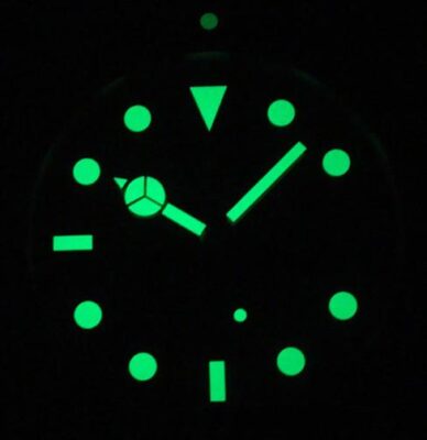 Replica ROLEX WALL CLOCK – SUBMARINER Profile Shot