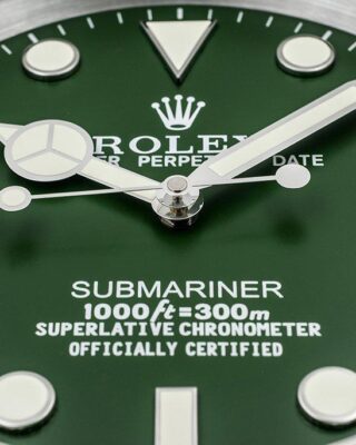 Replica ROLEX WALL CLOCK – SUBMARINER ‘HULK‘ EDITION Design Element