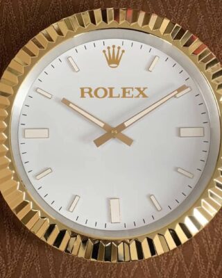 Replica ROLEX WALL CLOCK – WIMBLEDON OYSTER DATEJUST GOLD Feature Highlight