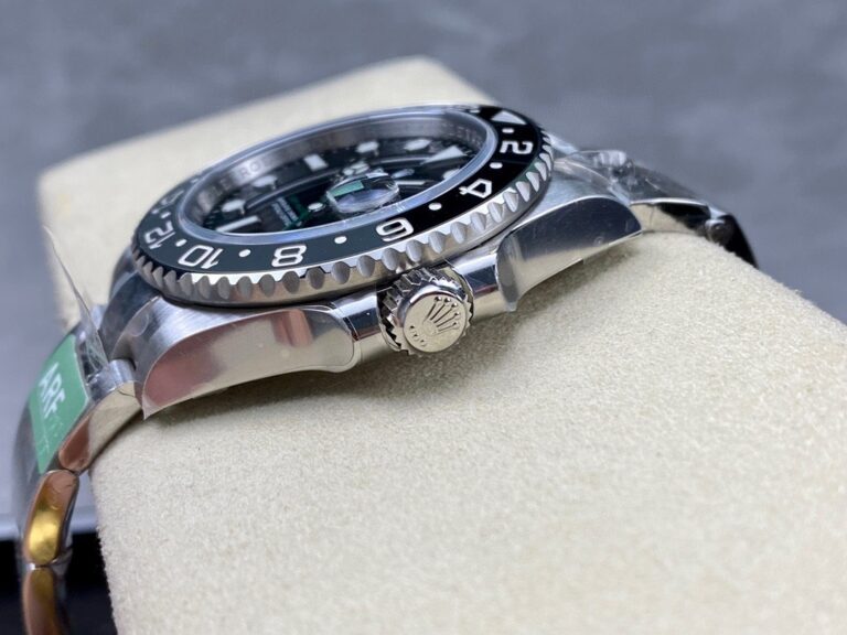 Superclone Rolex GMT-Master II 126710GRNR "Bruce Wayne" Oyster 2024 Design Element