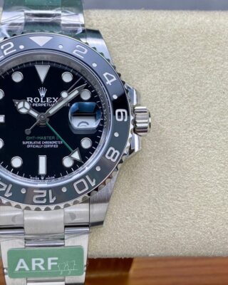 Superclone Rolex GMT-Master II 126710GRNR 