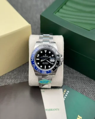 Replica Rolex GMT Master II Batman Black Dial Blue and Black Bezel Oyster Bracelet