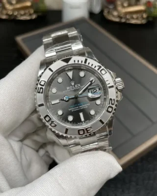 Superclone Rolex Yacht-Master Rhodium Dial 126622 Close-Up Focus