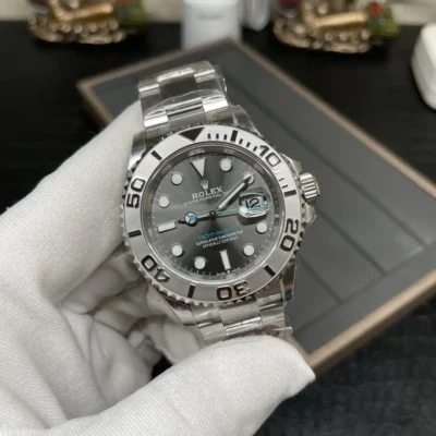 Superclone Rolex Yacht-Master Rhodium Dial 126622 Close-Up Focus