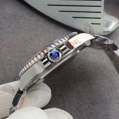Superclone Rolex GMT-Master II 126710BLRO 