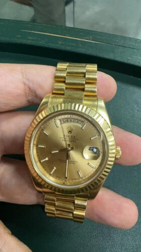Click to view full screen Rolex Day-Date II Champagne Dial 228238 40 mm photo review
