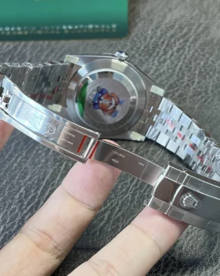 Superclone Rolex Datejust Rhodium Dial 126334 Jubilee Feature Highlight