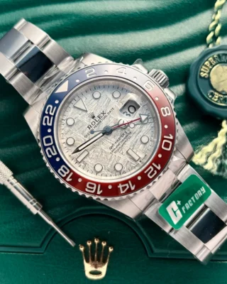 Replica Rolex GMT Master II Superman Meteorite Dial Blue Red Bezel