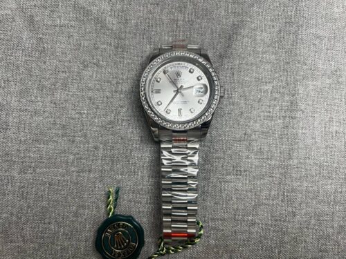 Click to view full screen Rolex Day-Date Blue Dial 118346 36 mm photo review