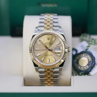Replica Rolex Datejust II Champagne Dial 126333 Perspective View