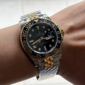 Superclone Rolex GMT-Master II 40 mm Black Dial "Zombie" 126713GRNR photo review