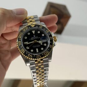 Superclone Rolex GMT-Master II 40 mm Black Dial "Zombie" 126713GRNR photo review