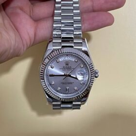 Superclone Rolex Day-Date 41mm Silver Dial 41995 photo review