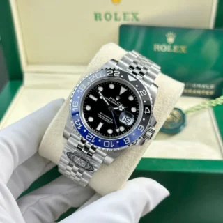 Replica Rolex GMT Master II Batgirl Black Dial Blue And Black Bezel Jubilee Bracelet