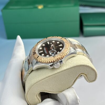 Replica Rolex Yacht-Master Chocolate Dial 126621 Angle Detail