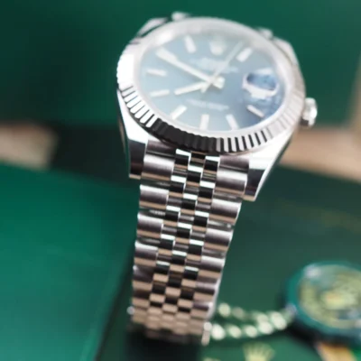 Replica Rolex Datejust Blue Dial 126334 Jubilee Profile Shot