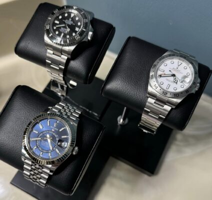 Click to view full screen Superclone Rolex Sky-Dweller Bright blue Dial 336934 Jubilee photo review