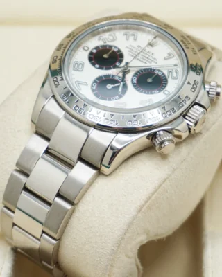 Superclone Rolex Daytona Panda Dial 116509 Arabic Numberals Close-Up Focus