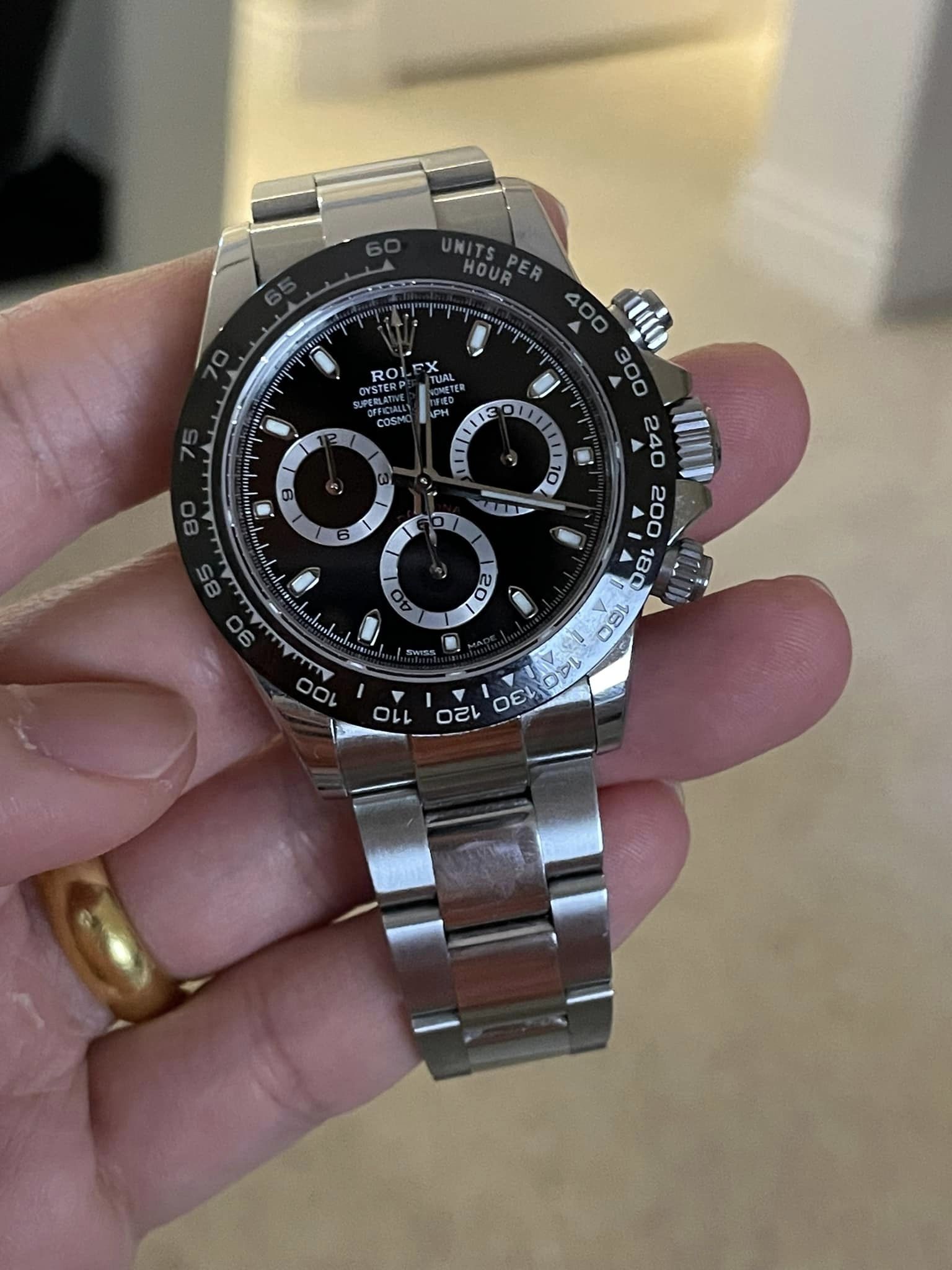 Superclone Rolex Daytona 40 mm Black Dial 126500LN "Godzilla" photo review