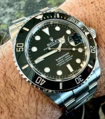 Rolex Submariner Black Dial 126610LN photo review
