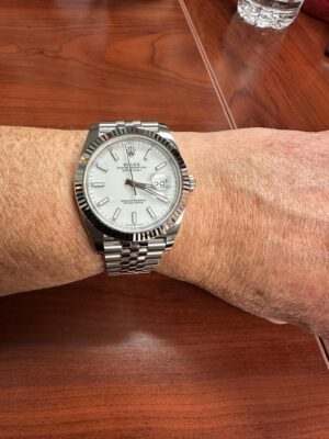 Click to view full screen Rolex Datejust White Dial 126334 Jubilee Flutted 41 mm photo review