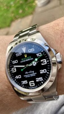 Click to view full screen Rolex Air-King Black Dial 116900 photo review