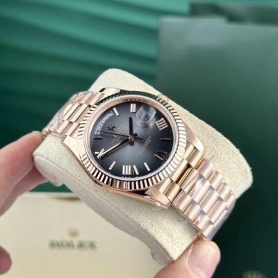 Superclone Rolex Day-Date Slate Ombre Dial 228235 Close-Up Focus