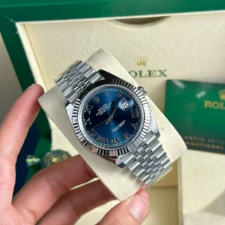 Replica Rolex Datejust Blue Dial Fluted Bezel Jubilee Bracelet